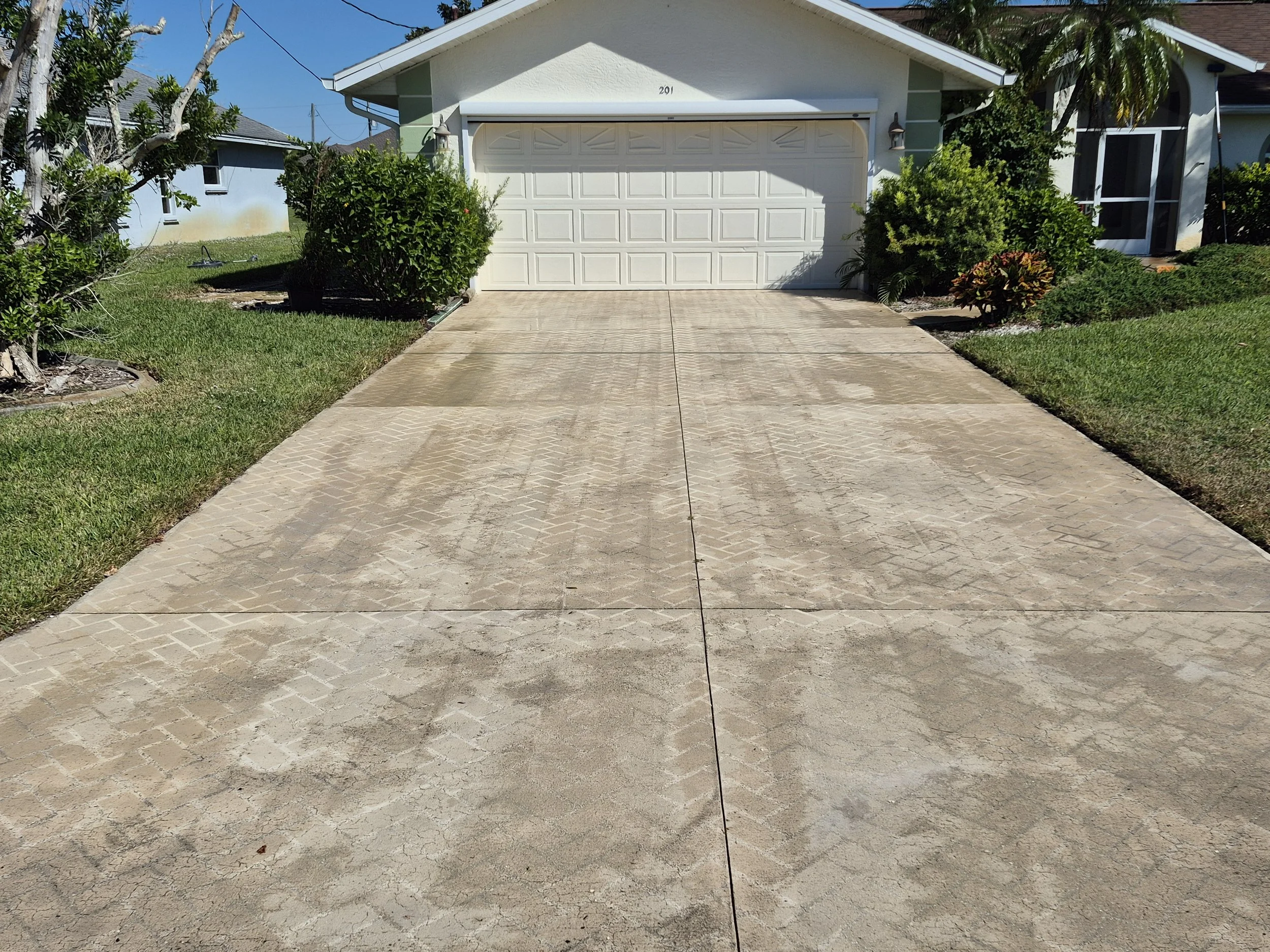Demeterdrivewayafter.jpg