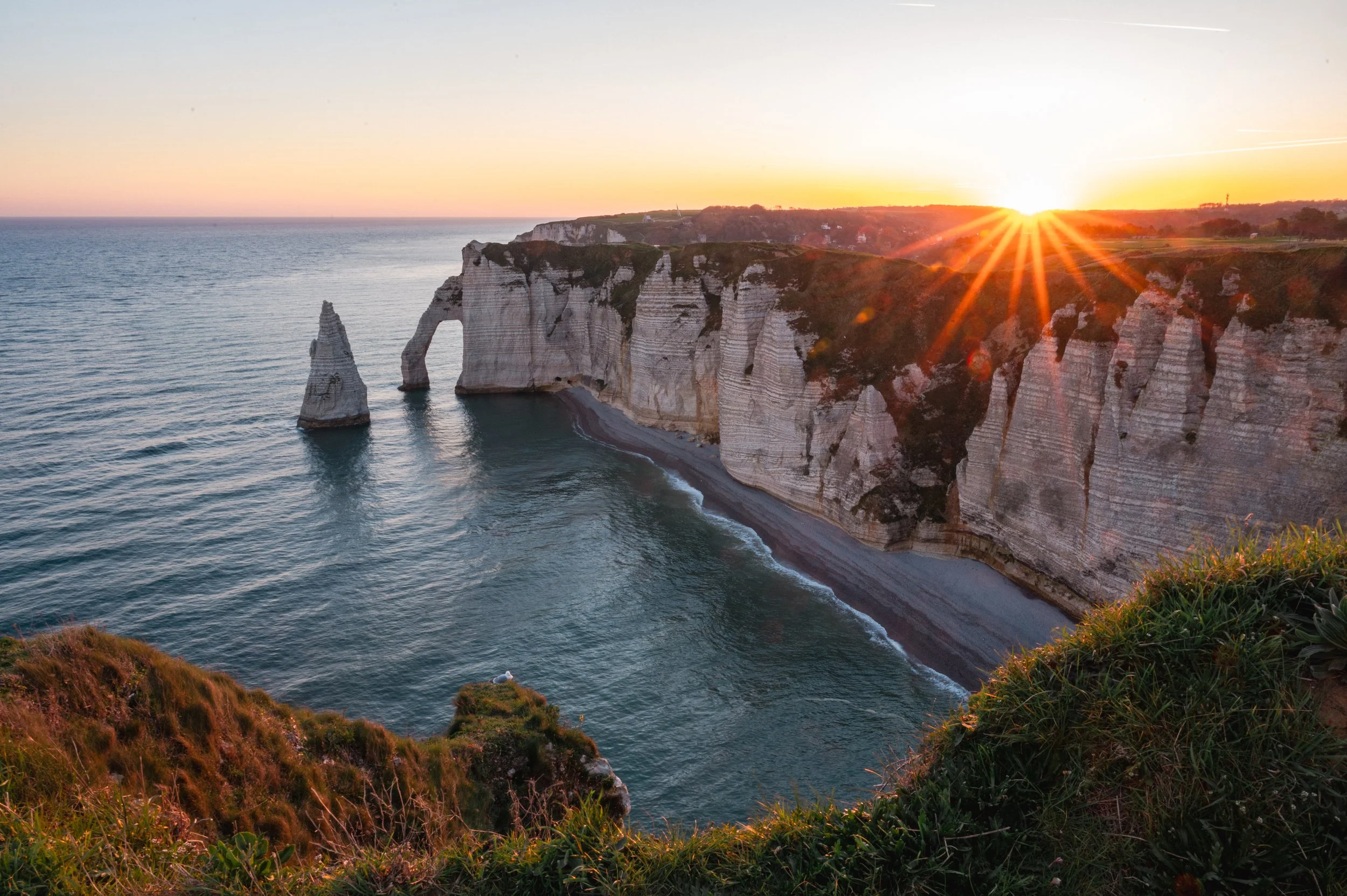 cliffs-and-waters-of-etretat-2025-11-06-17-16-59-utc.JPG