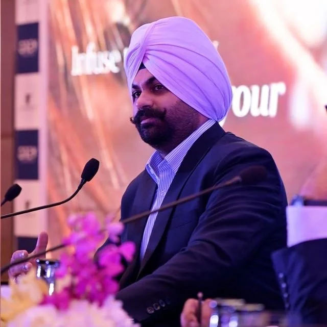 WhatsApp Image 2025-09-05 at 15.55.15.jpeg