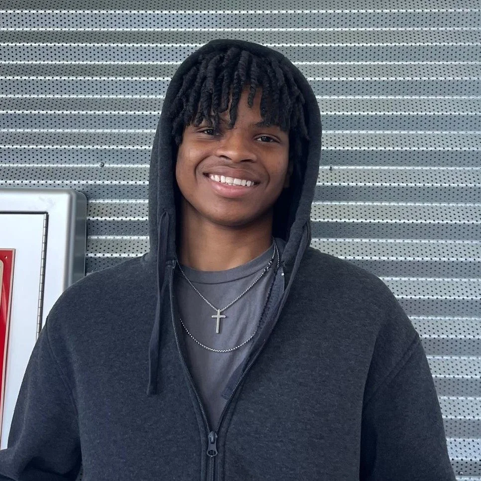 Meet Nehemiah Williams, a Tutor-Mentor in Ms. Anita Johnson's first-grade class at Salish Ponds Elementary School in Fairview, Oregon.

When asked what he likes about R2R, Nehemiah said, "I like feeling that I accomplished something when I see t