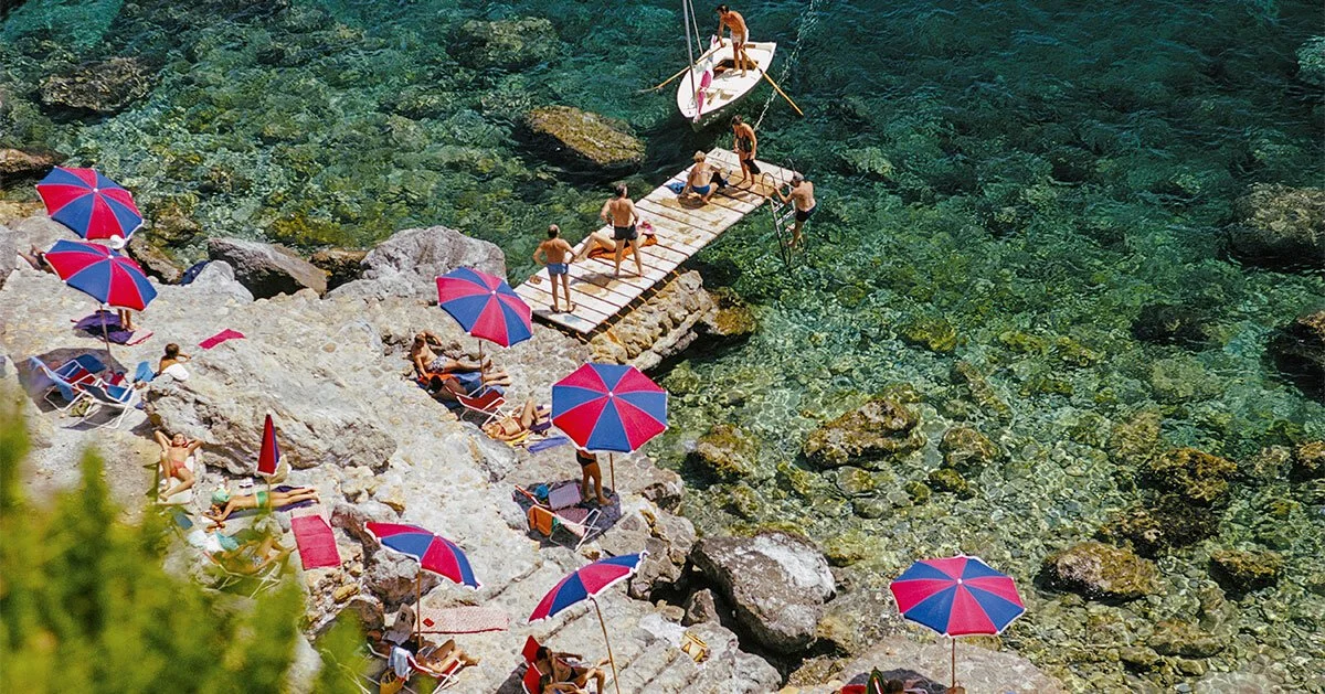 louis-vuitton-slim-aarons-photography-book-designboom-1200.jpg