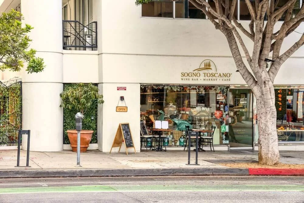 2N6A9728+(2) (1) (1).jpg