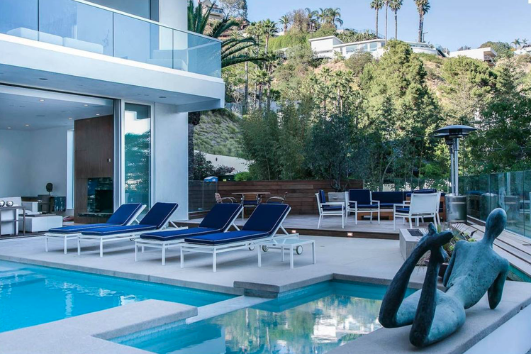 Rising Glen, West Hollywood 11.png