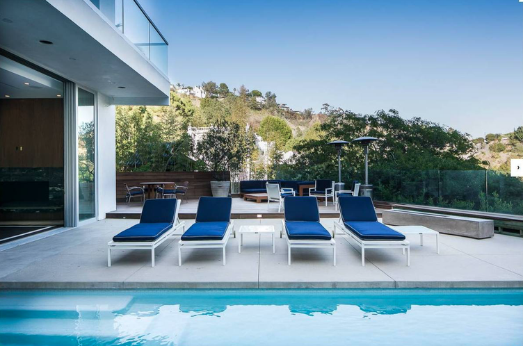Rising Glen, West Hollywood12.png