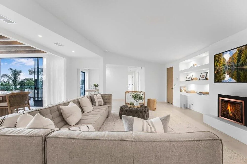 2A9A8232+(1) (1).jpg