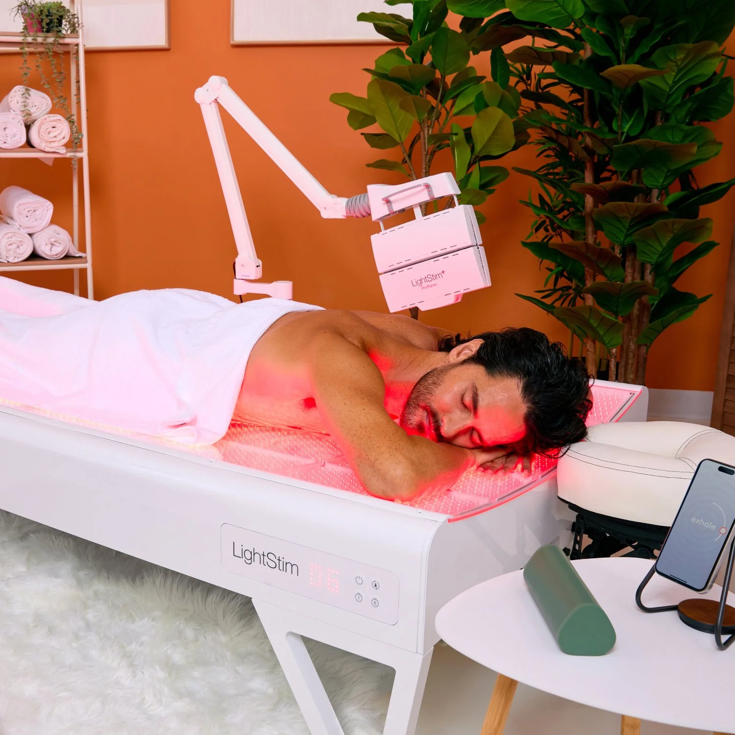 man received relight therapy in Buda Texas