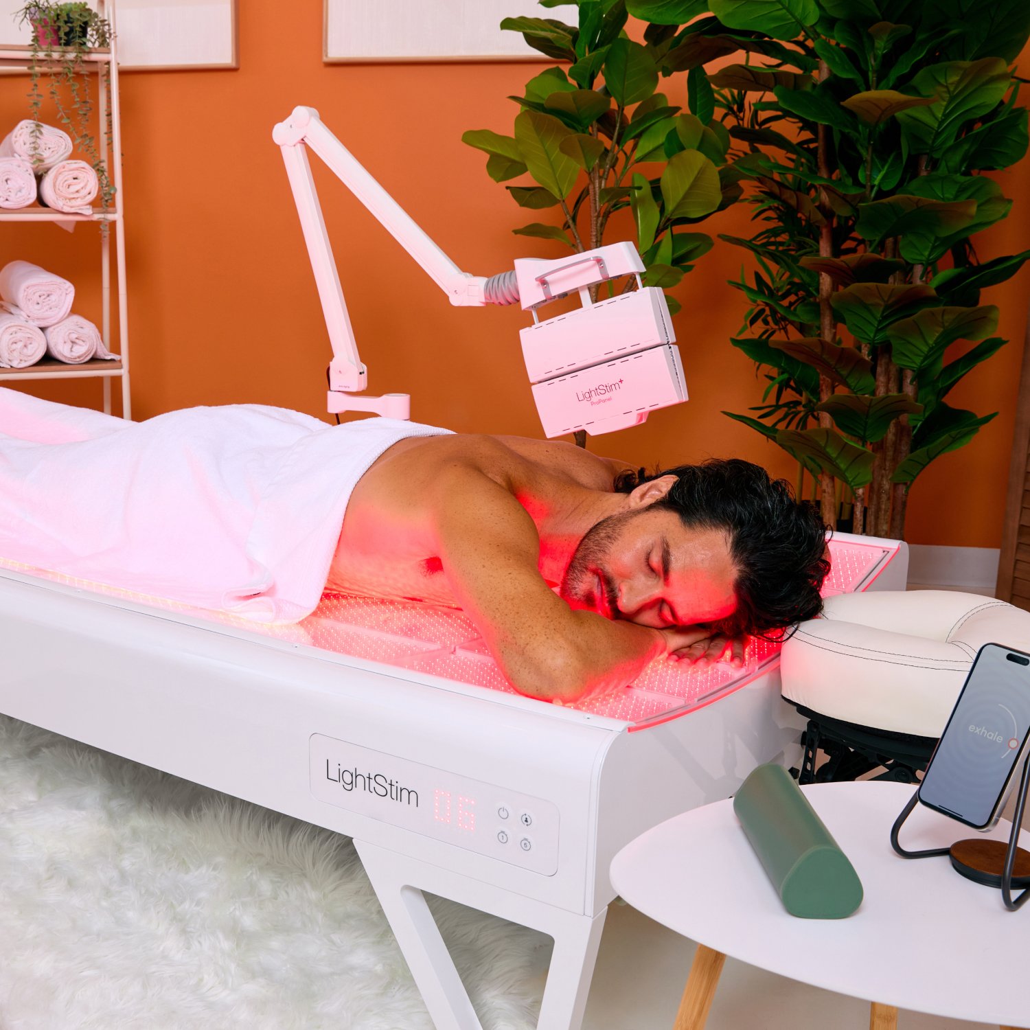 man received relight therapy in Buda Texas