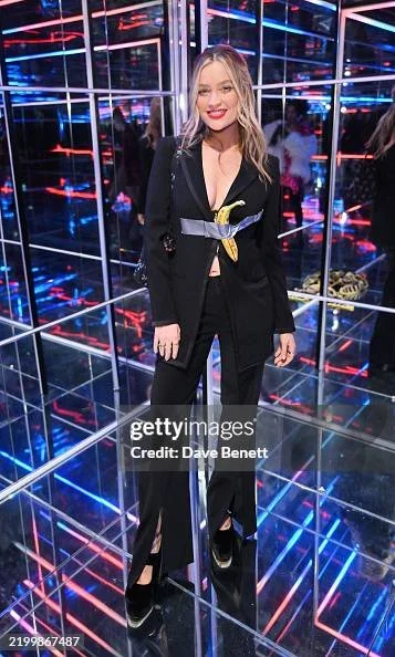 Laura Whitmore .jpg