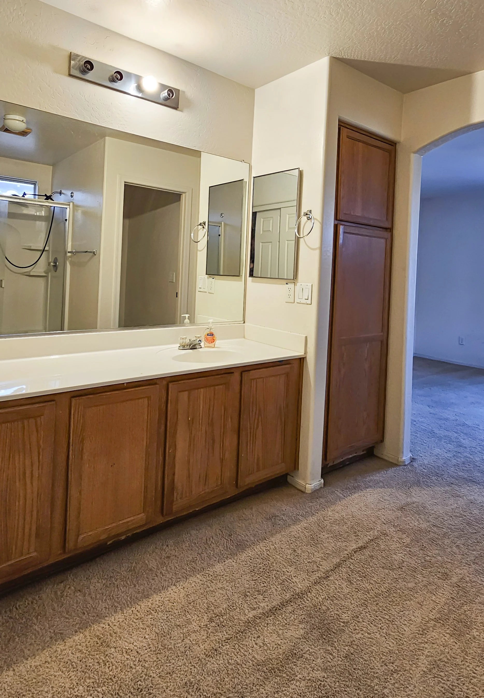 Main Bath Edit 3.jpg