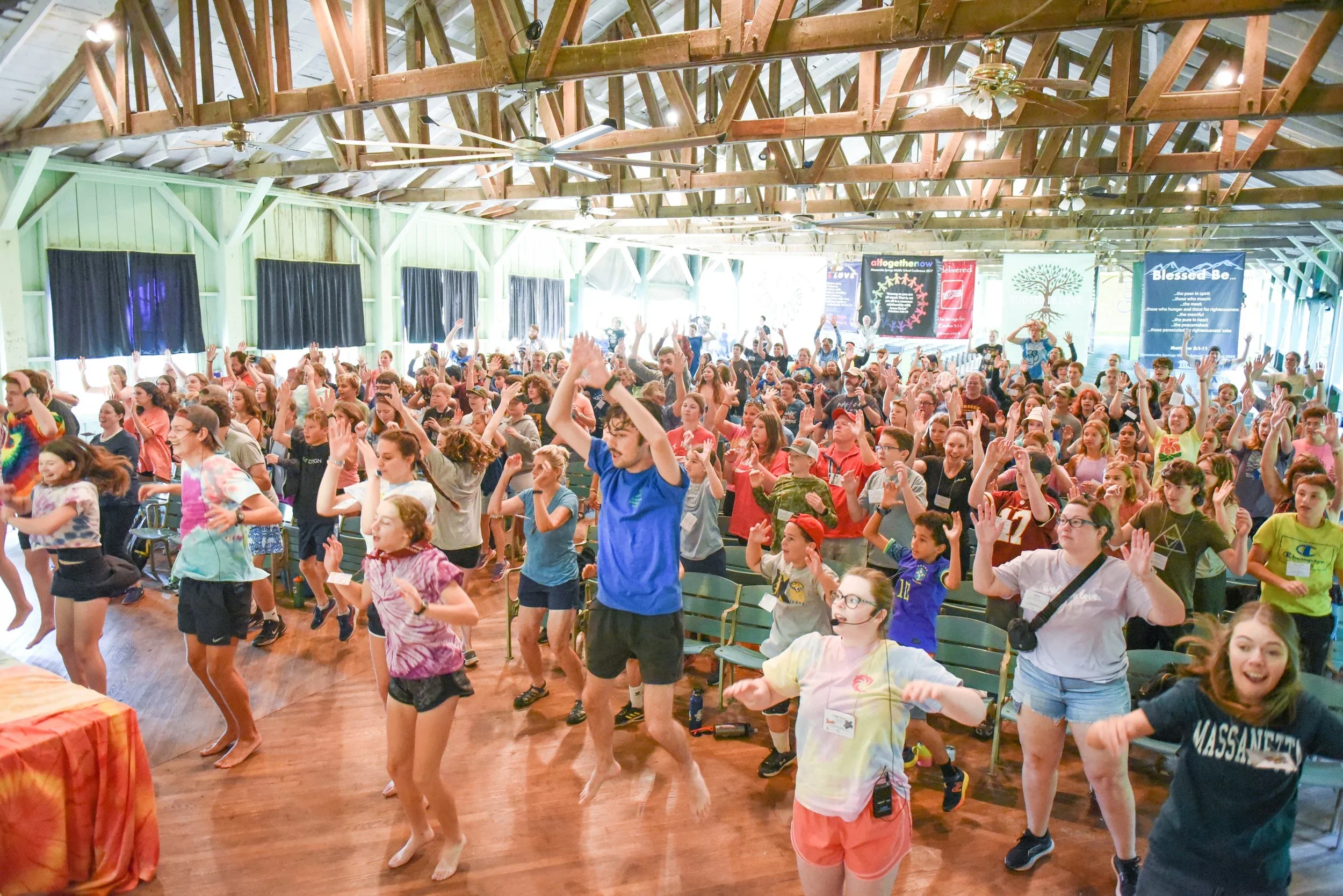 A picture of middle school children at Camp Massenetta.
