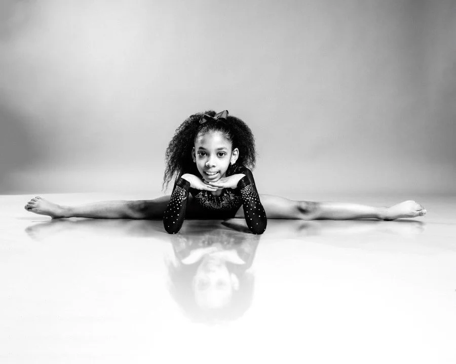 portrait_modes_blackandwhite_splits_gymnasticsmediaday.jpeg