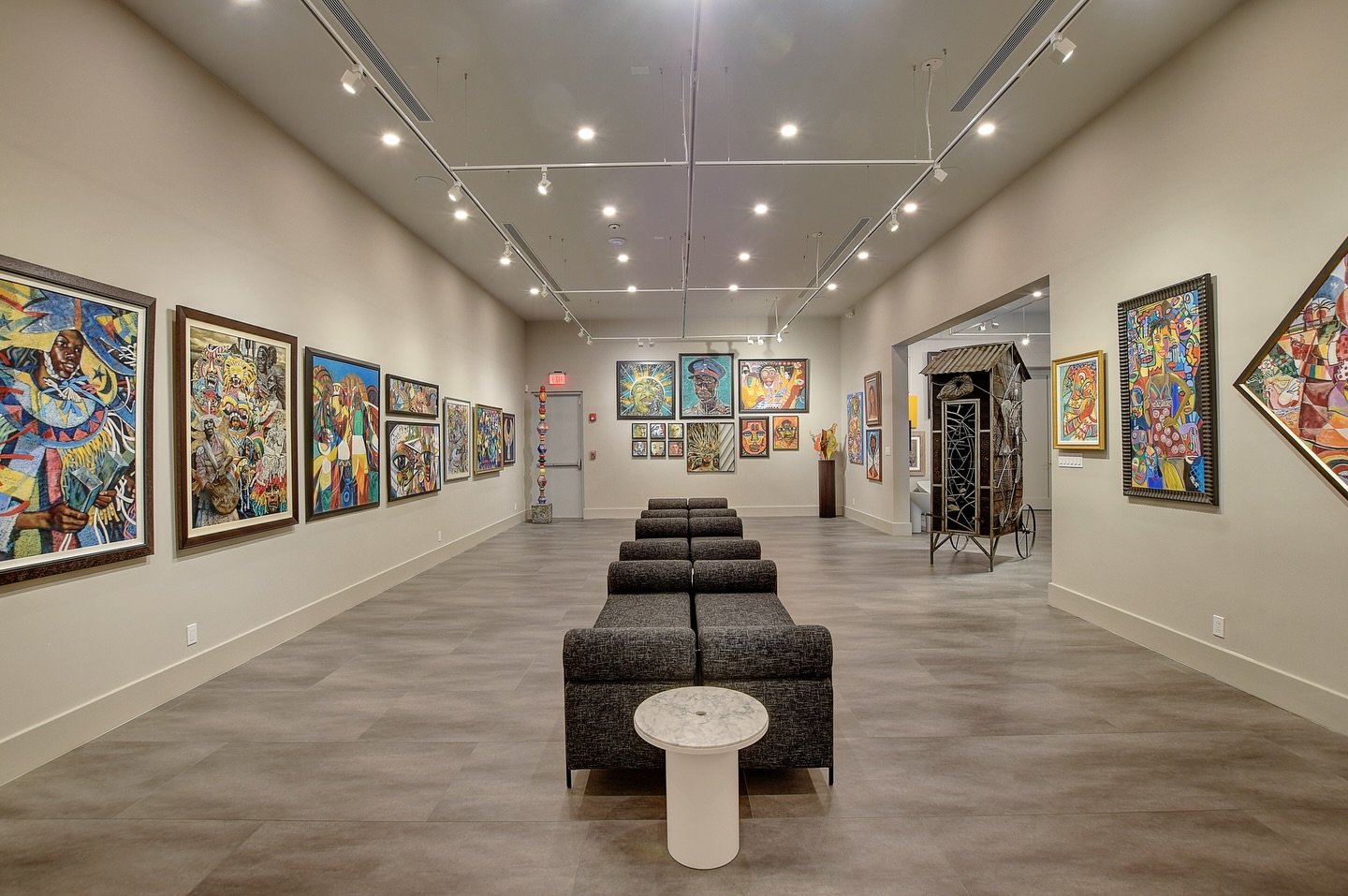 Happy New Year from The V&amp;M Team!✨

We&rsquo;re excited to begin 2026 by sharing the beauty and inspiration of our private, permanent collection, lovingly collected by the late Vincent and Marina D&rsquo;Aguilar and thoughtfully curated by our di