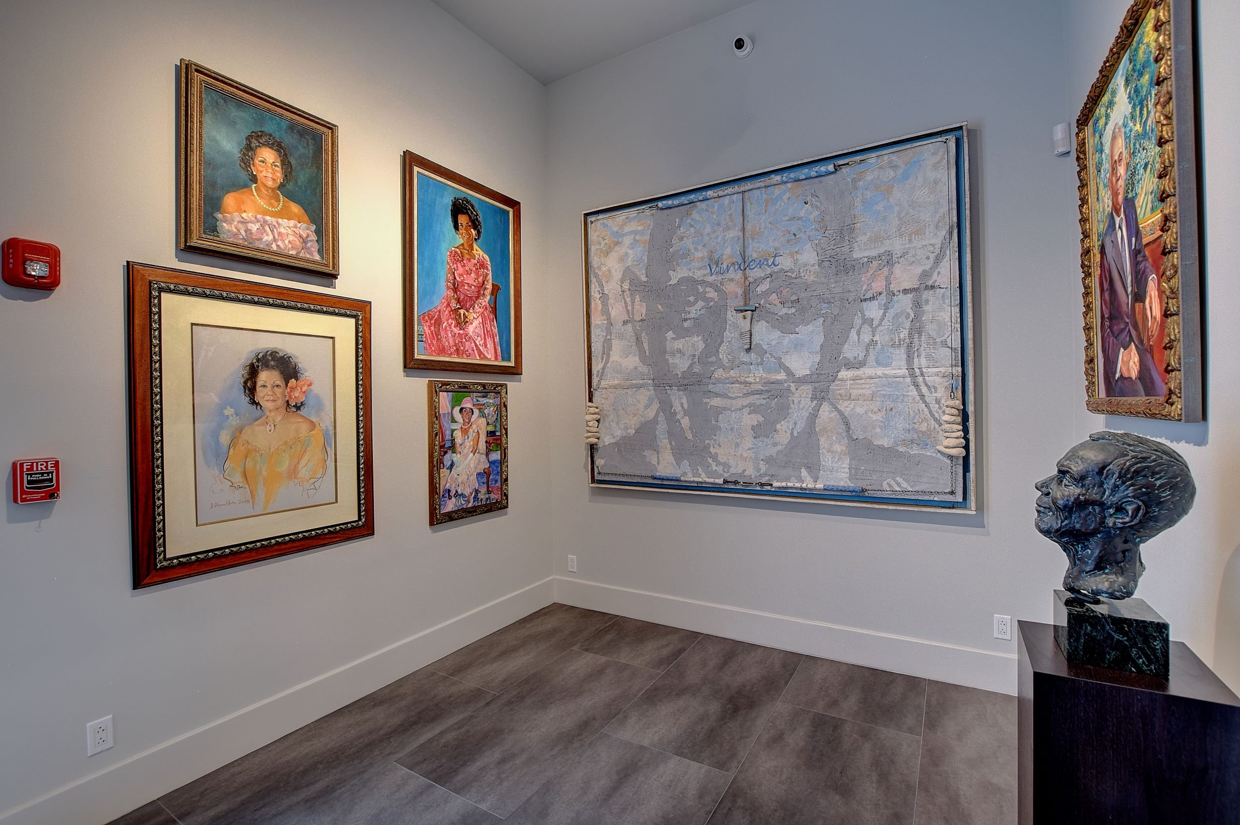 The Vincent & Marina Foyer