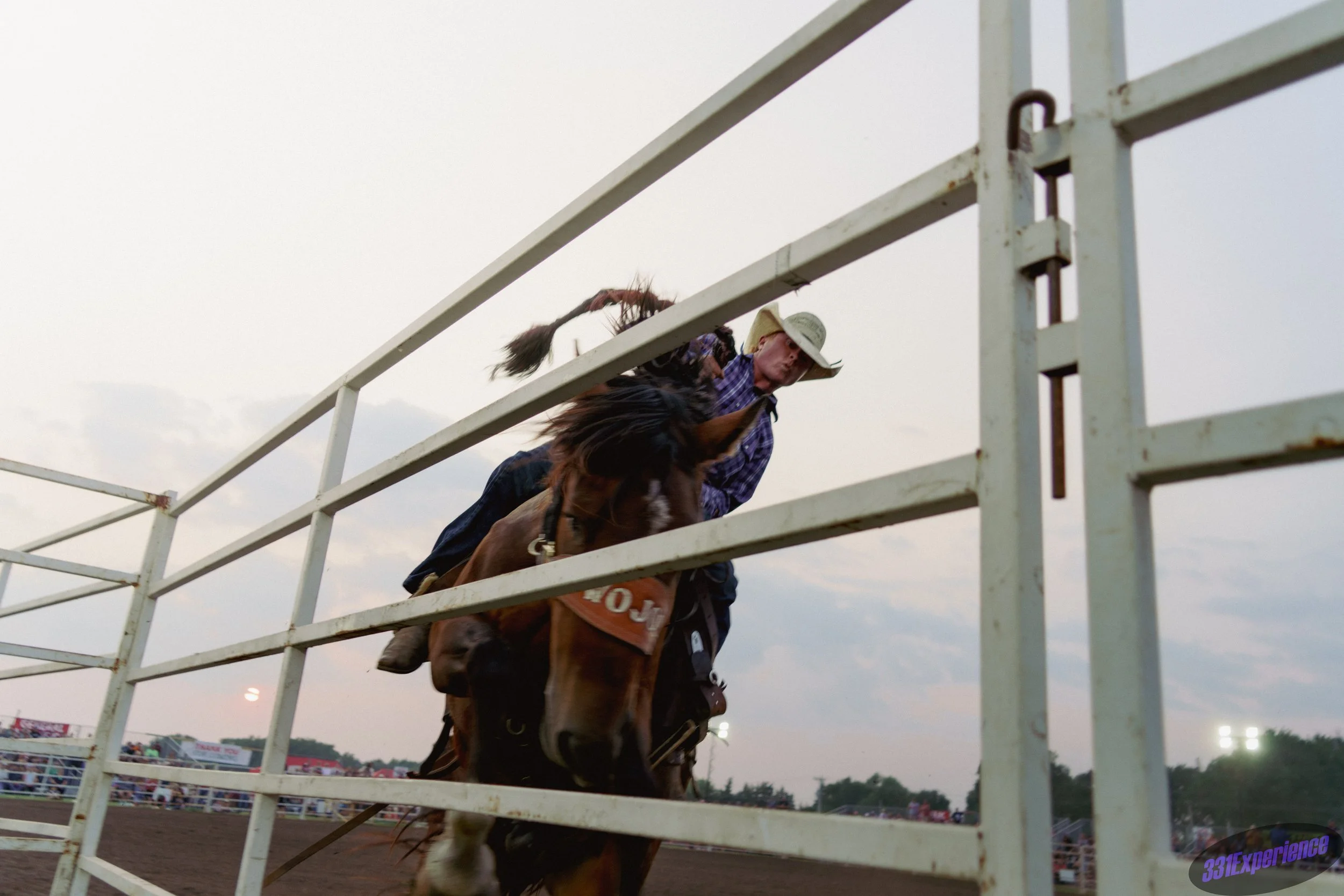 ParkersPrairieBullRide-13.jpg