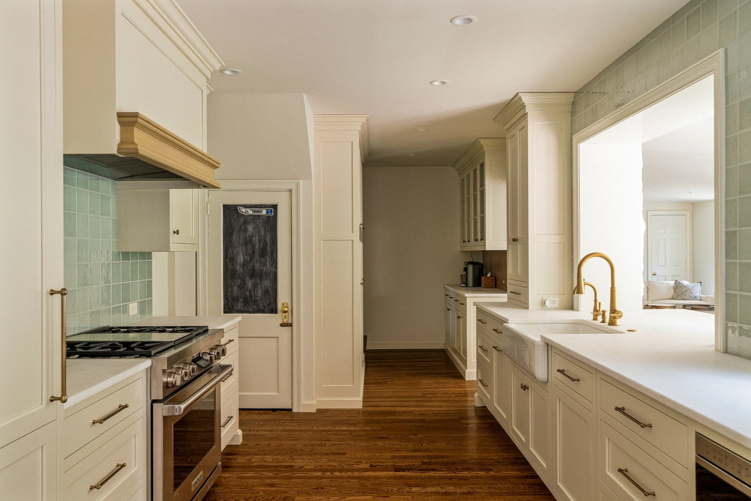 17-custom-210-whitemarsh-ave.jpg