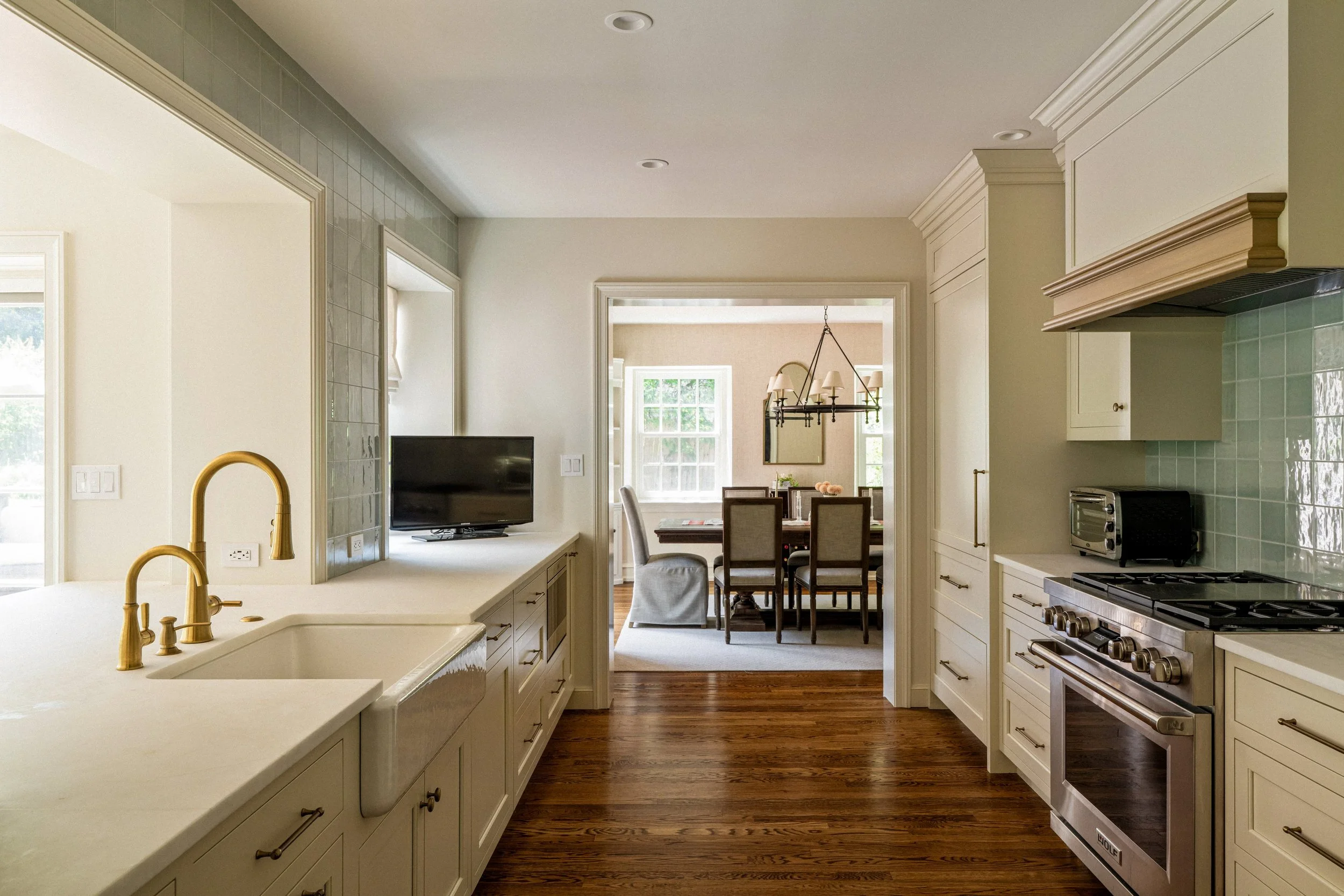 21-custom-210-whitemarsh-ave.jpg