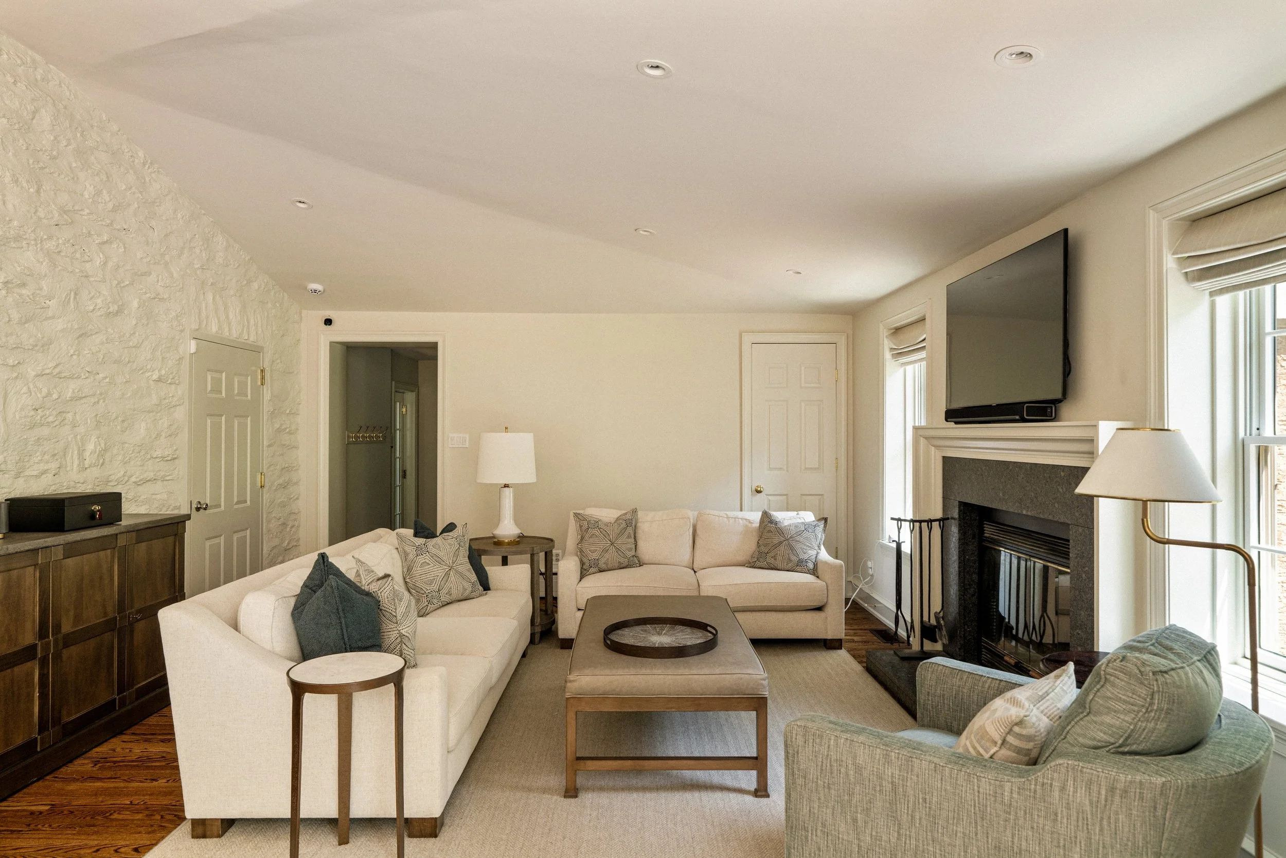 30-custom-210-whitemarsh-ave.jpg