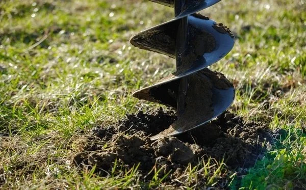 auger drilling.jpg