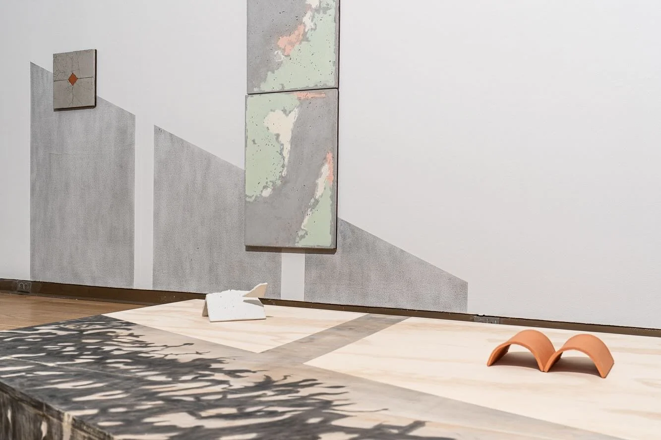 🌬️ 🍂

&ldquo;Linares&rsquo;s poetic practice is an invitation to delve into the archaeology of the self, shaped by nostalgia, and offering moments of connection through observation and appreciation of the ephemeral.&rdquo;

Excerpt from the exhibit