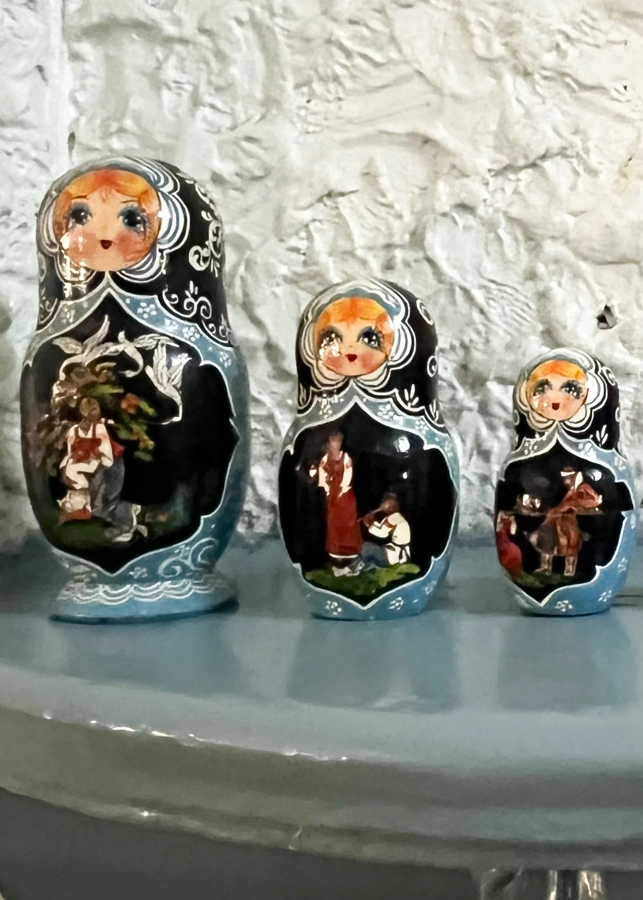 Alter - Close Dolls-9.jpg