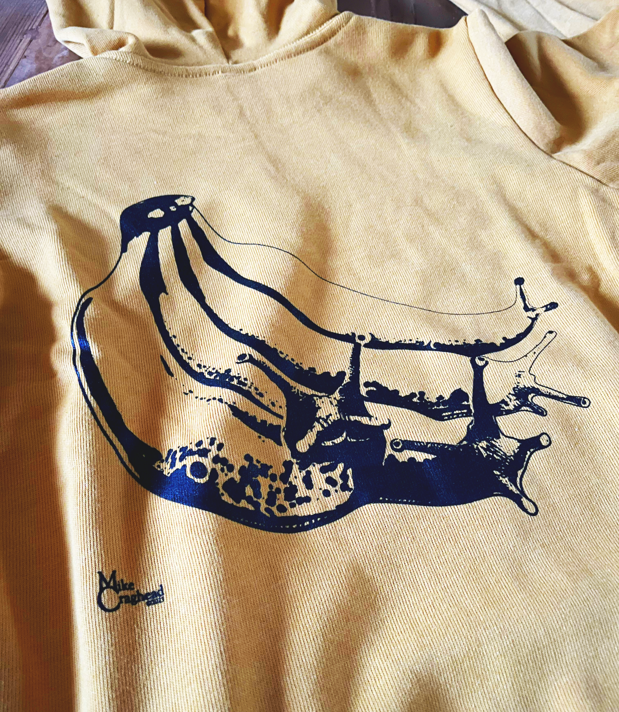 Yellow+Hoodie+Black+Banana+Slug+02.png