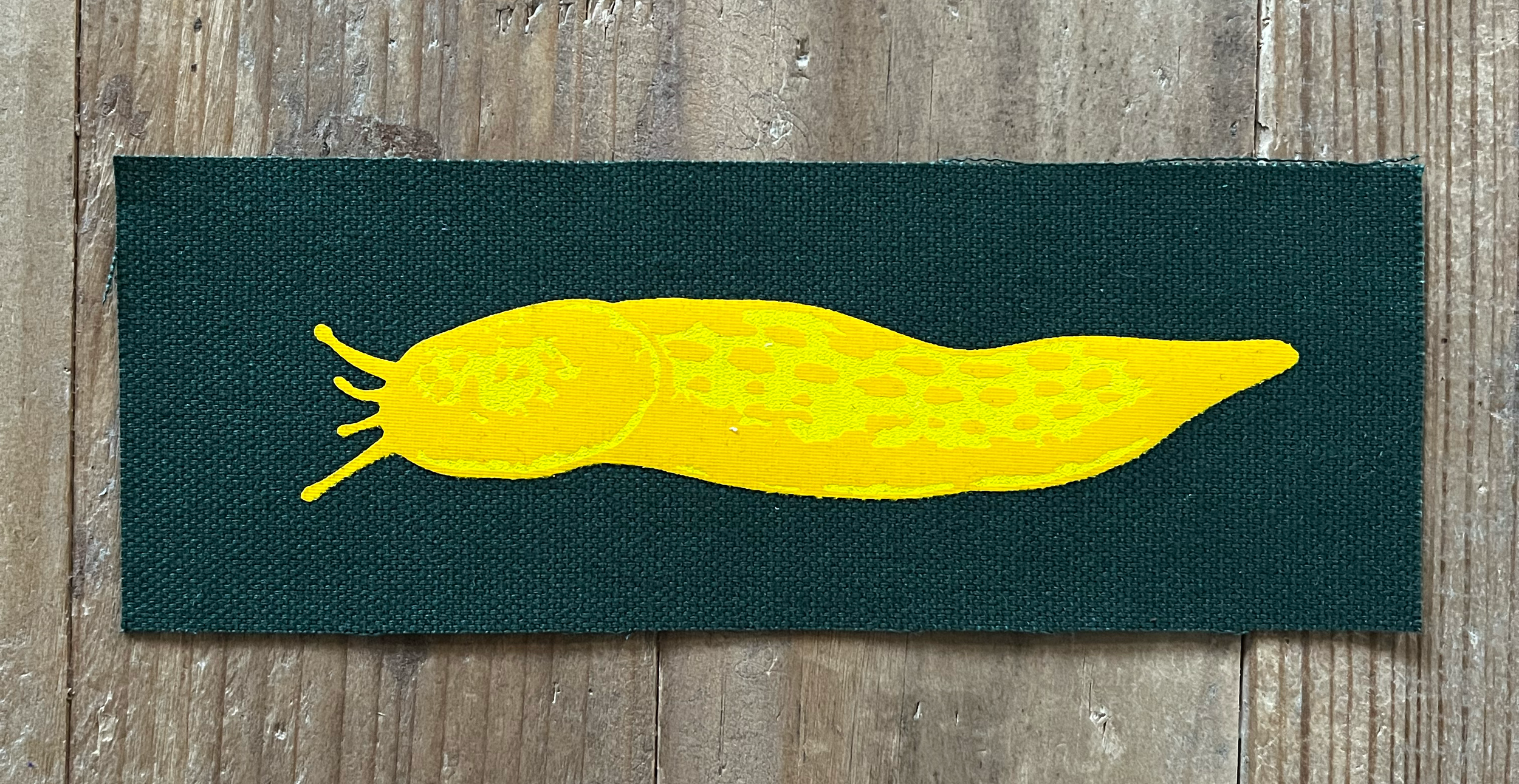 Banana Slug Small Patch 06.png