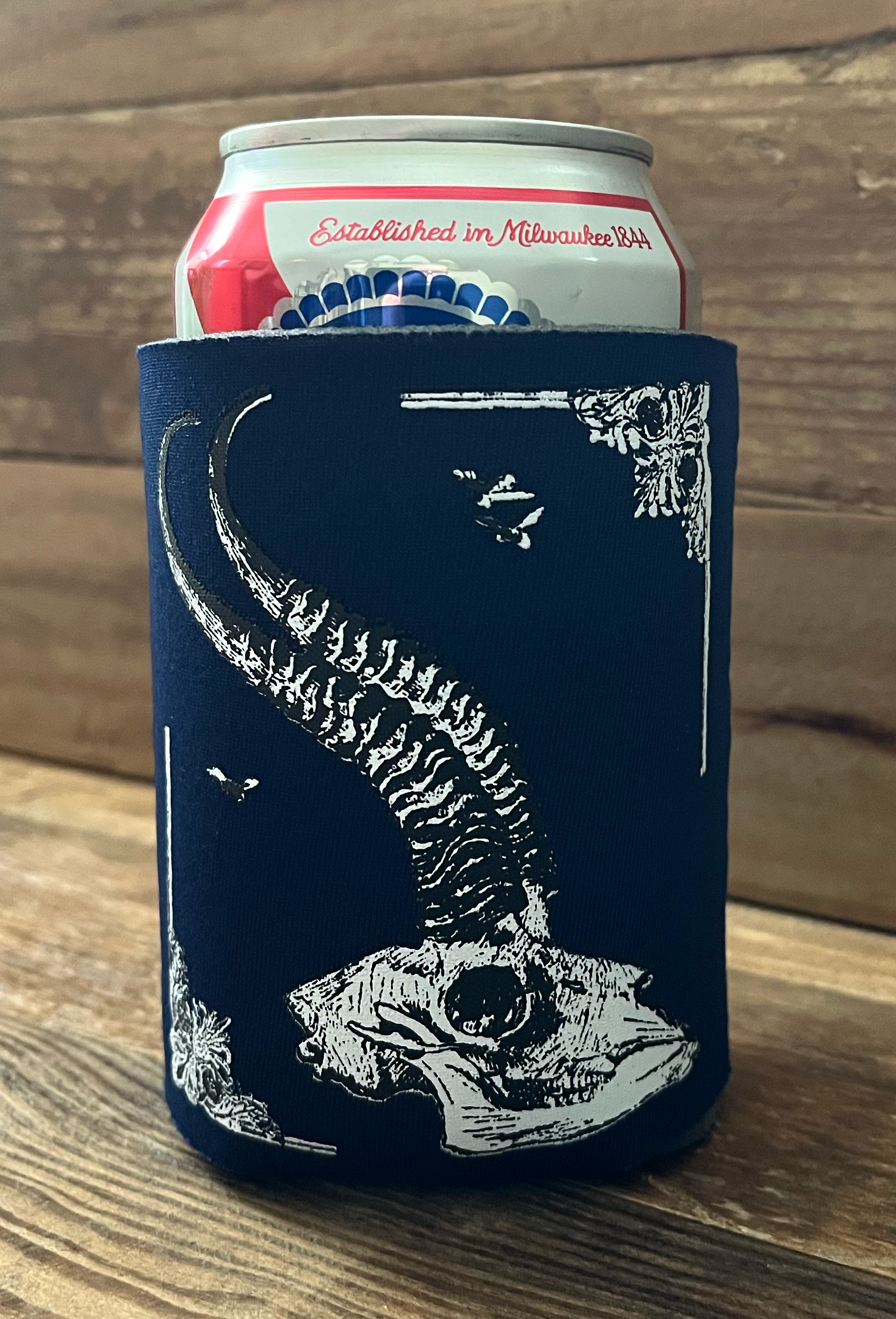 Deer Skull Koozie Navy Blue.png