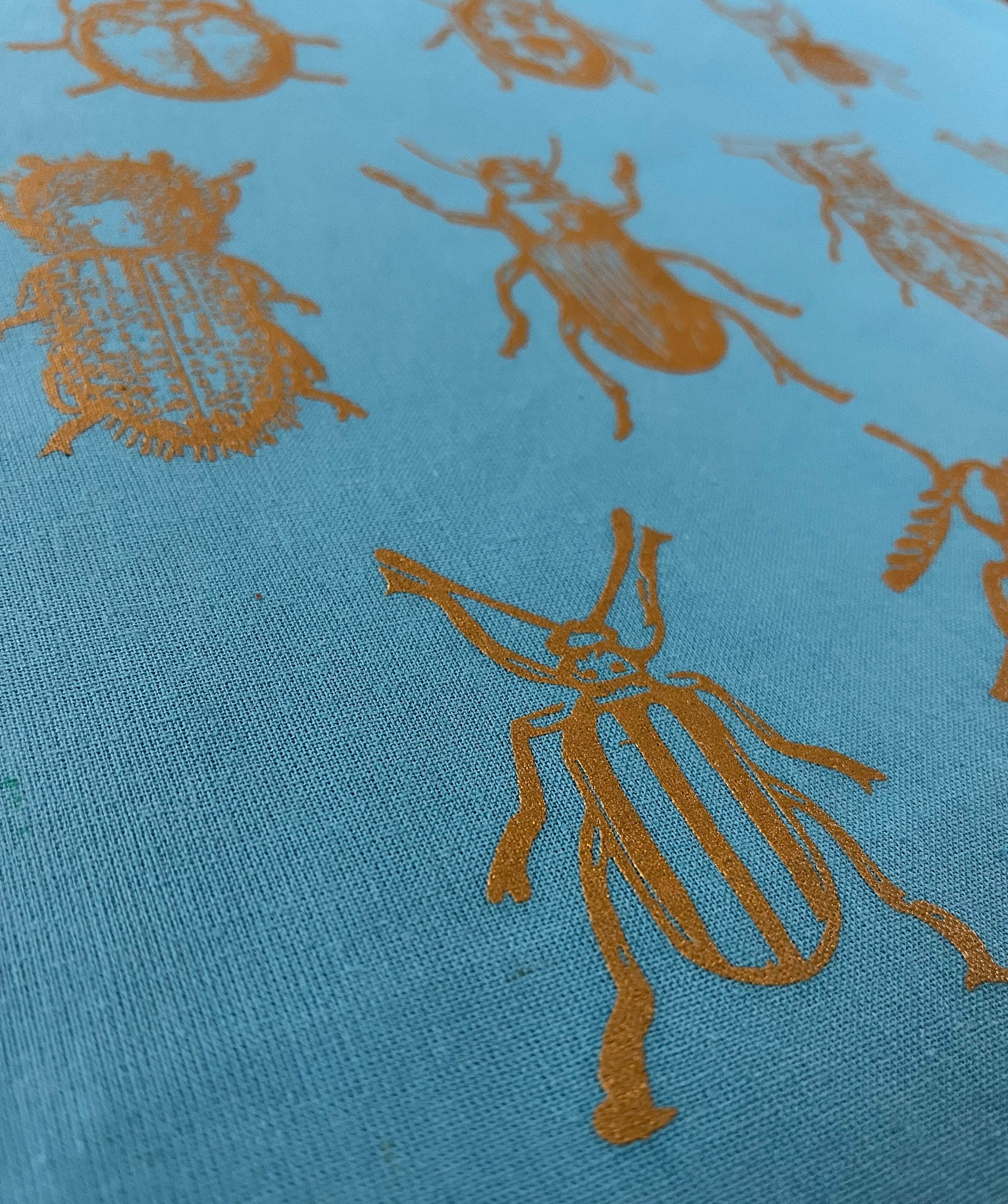 Bunch of Bugs Sky Blue Medium Duty Tote 02.png