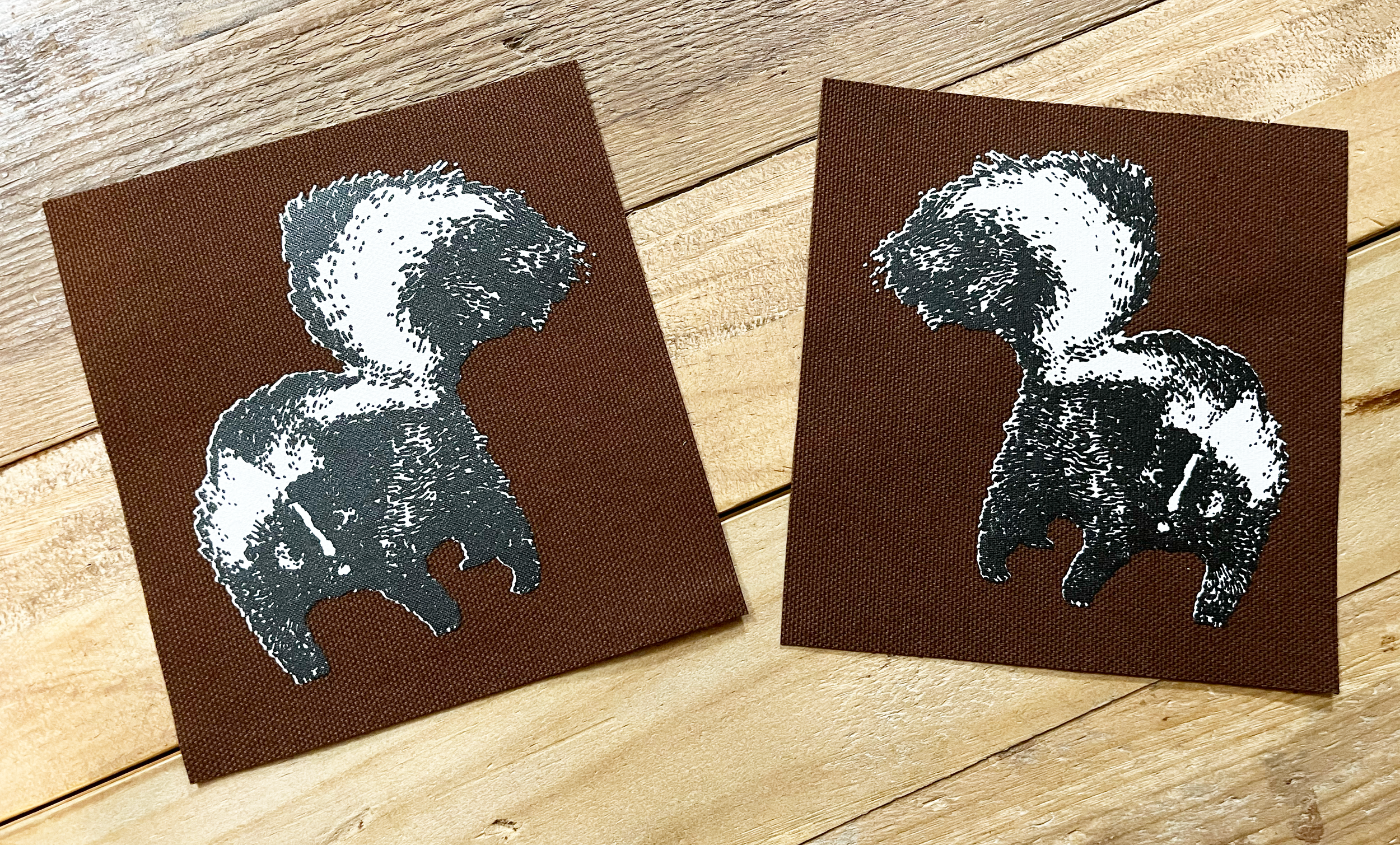 Skull Small Patch Dark Brown.png