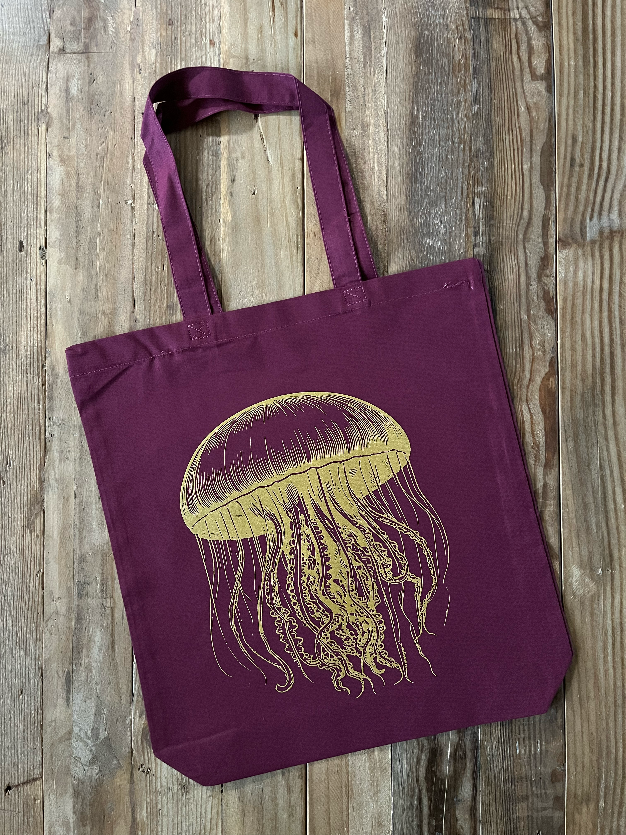 Jellyfish Maroon Medium Duty Tote 01.png
