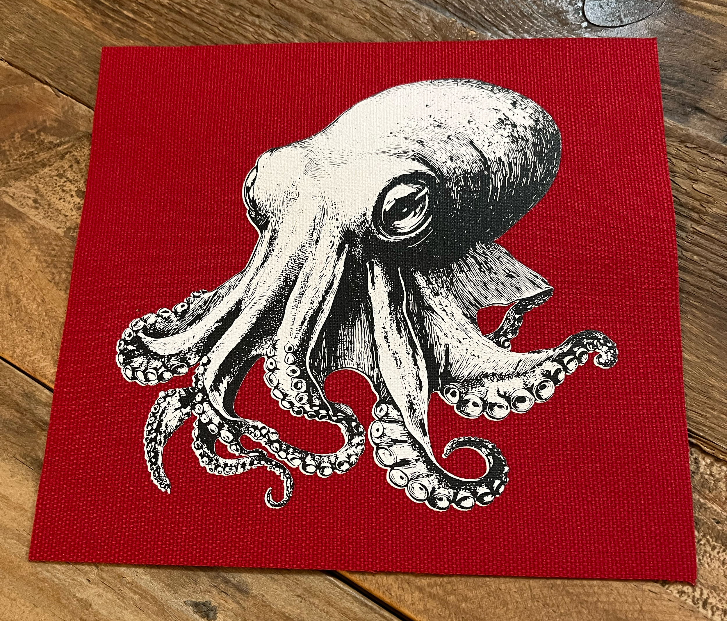 Octopus Small Patch Red.png