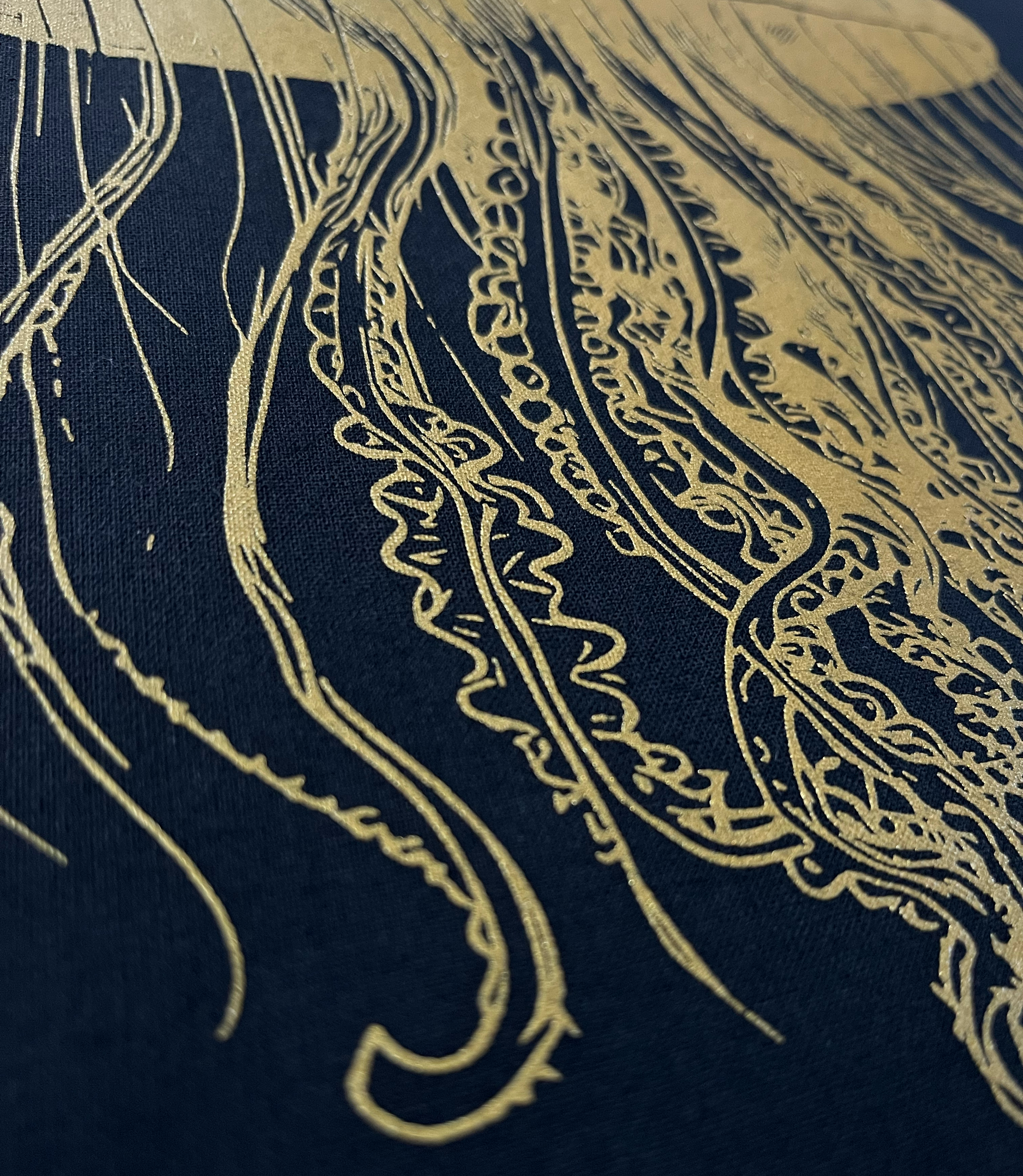 Jellyfish Black Medium Duty Tote 02.png