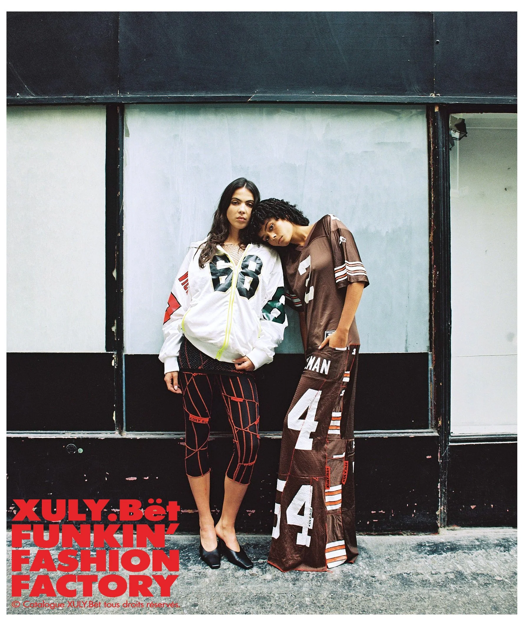 XULY.Bët by Lamine Badian Kouyaté Campaign styled by apolline coquet featuring Scarlett Costello Sara Linard
Leopard jersey zig zag recycling surcyclage collants, tights nineties  Marithe Francois Gribaud le sentier Paris punk FUNKIN'FASHION FACTORY
