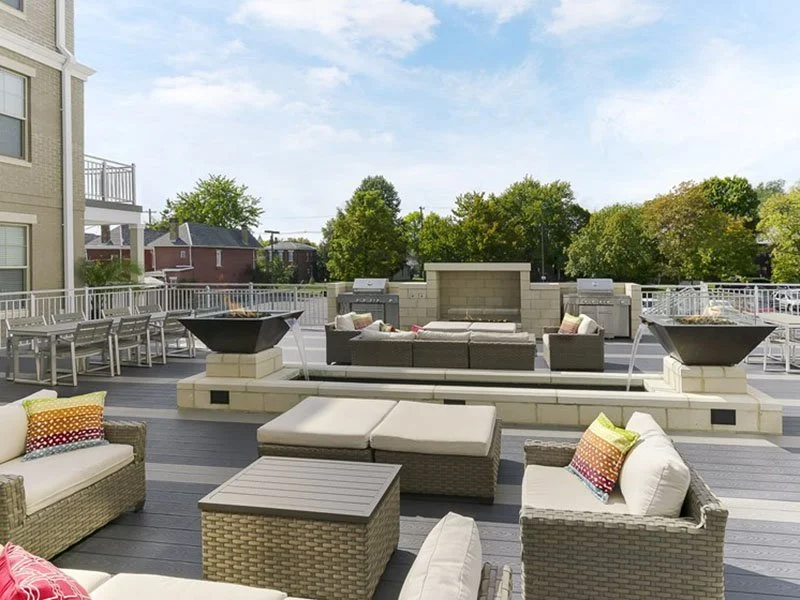Host friends in our clubroom or outdoor lounge&mdash;fire features and city views guarantee memorable evenings.
