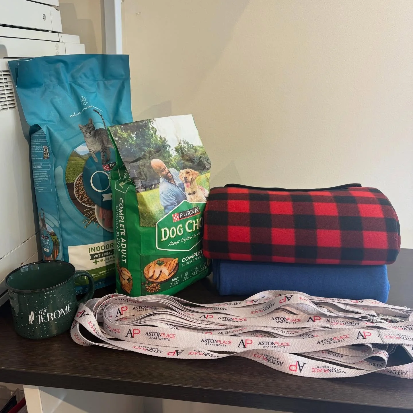 Big thanks to our Jerome residents for the incredible support 🐶
Because of you, our pet supply drive was a success! These donations will go a long way in helping local animals feel a little more loved. Proud of this community 🐾