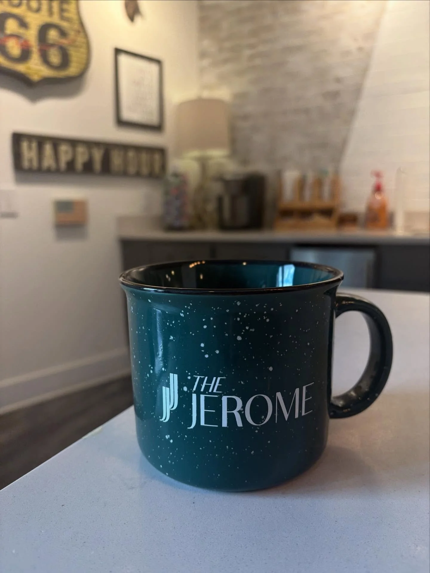 Slow mornings hit better at the jerome ☕️✨
Coffee, comfort, and a space that just feels like home.

#thejerome #cozymornings #athomevibes