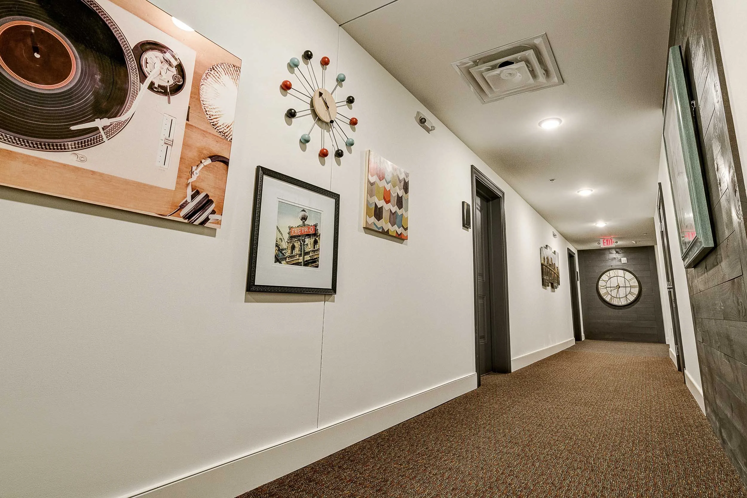 The Jerome | Victorian Village Apartments in Columbus, OH | Hallway