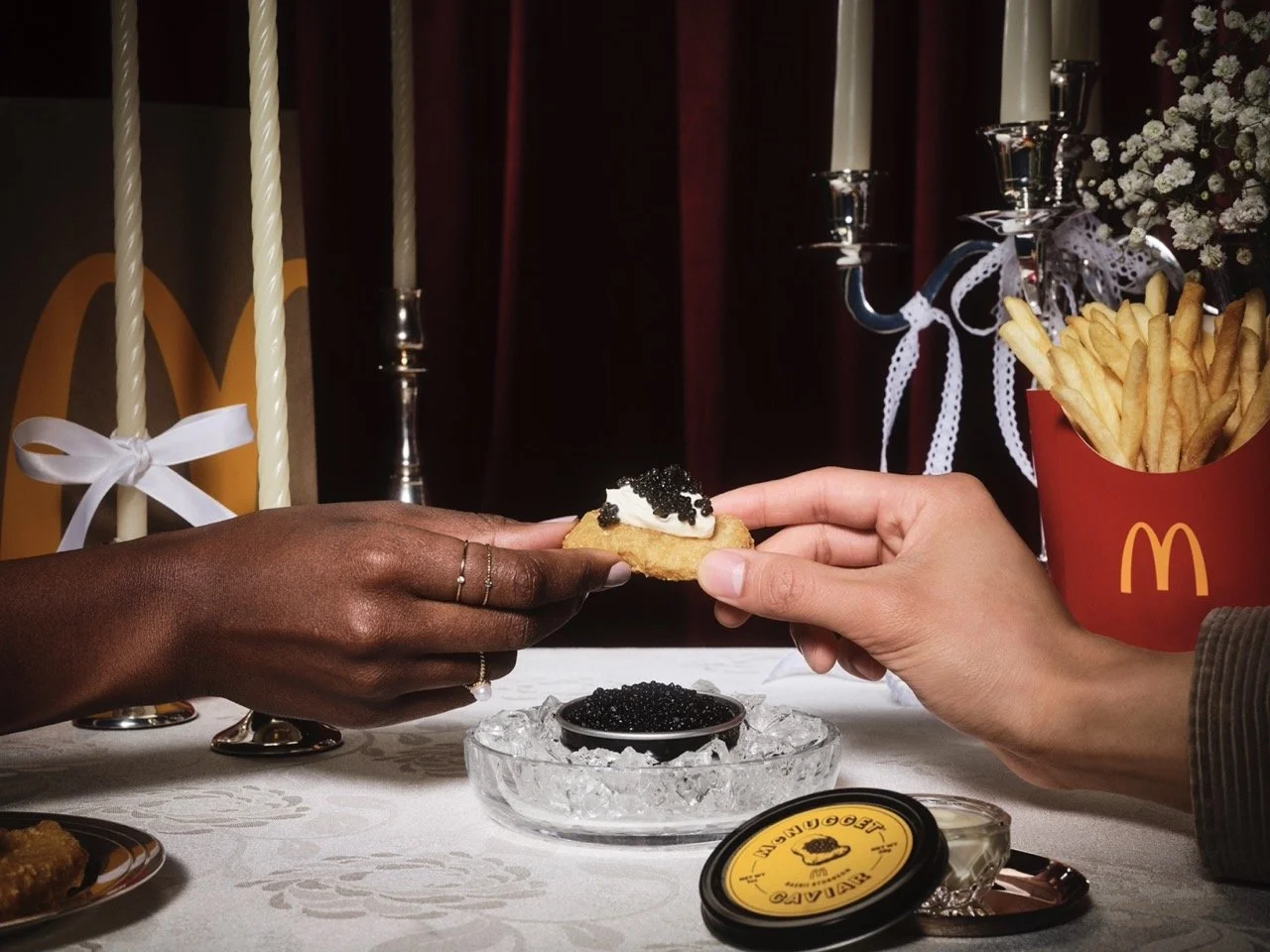 MHQ_A123-00590_Social_Golin_McNugget_09_To_Give_And_Receive_0933_2_Final Large.jpeg