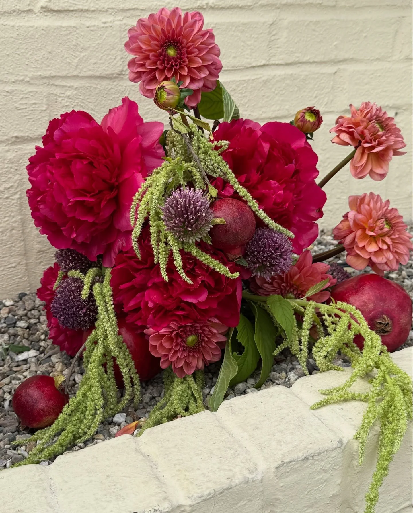 She wanted to take a few pics before being delivered 🤍