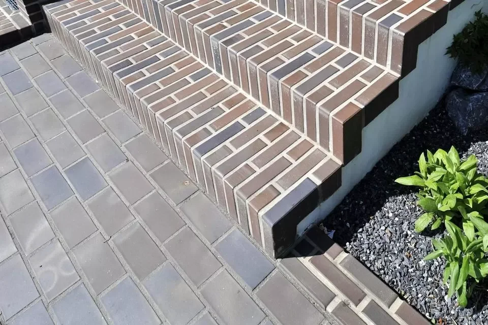 Clinker paving stones