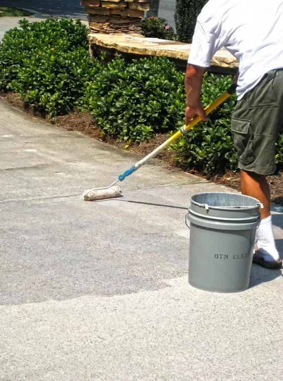 What to know about sealing concrete driveways