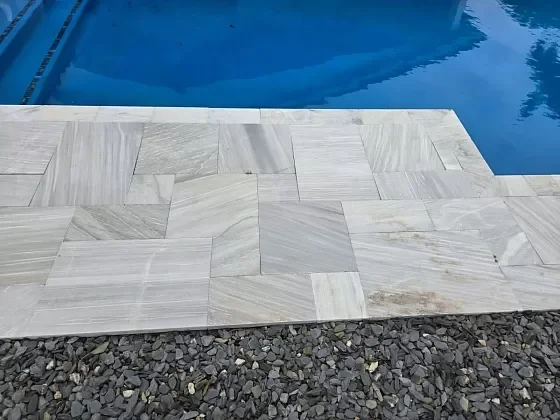 Pool deck pavers protected with sealing for long-term performance in Palm Beach, FL