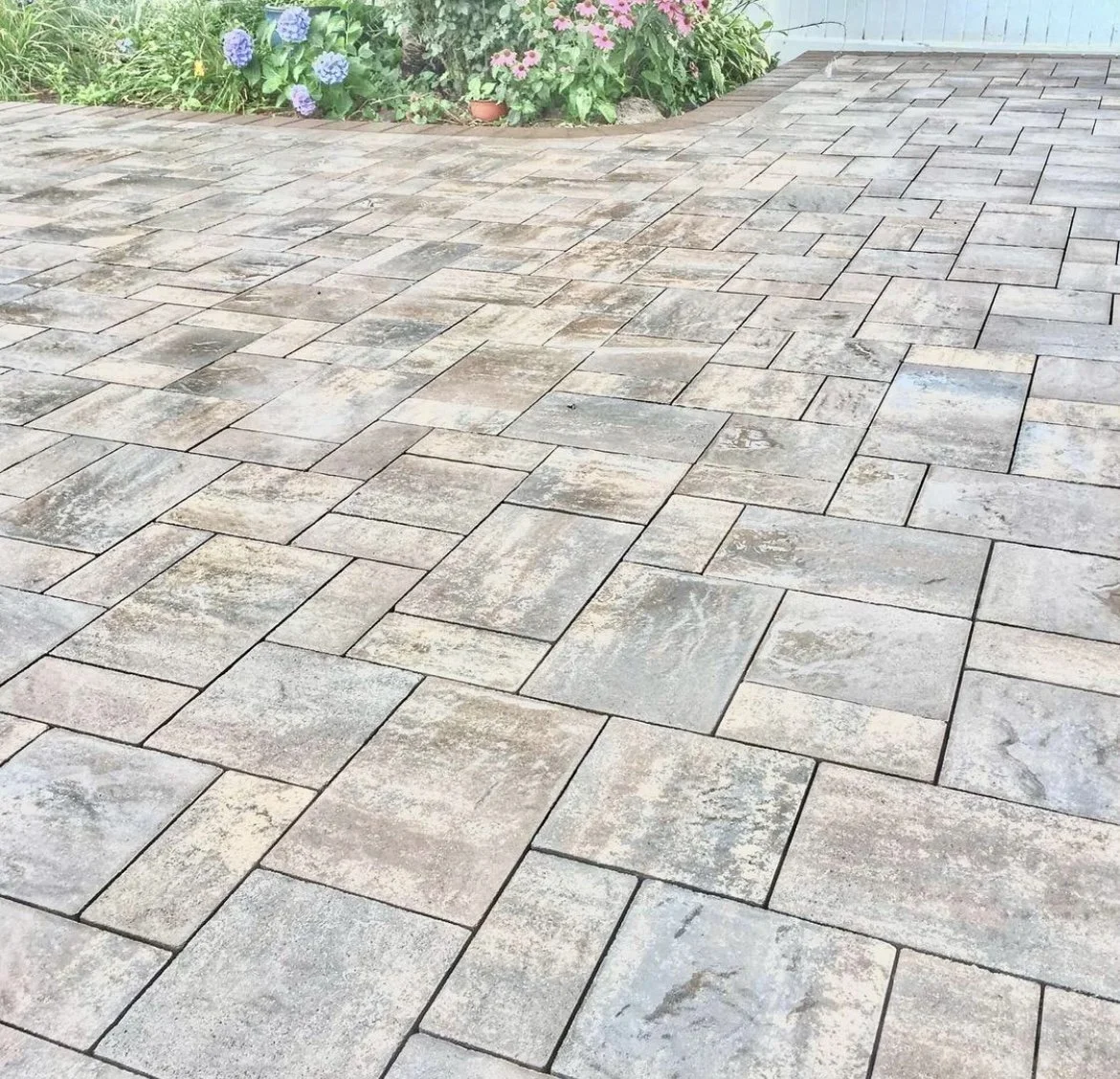 Pavers Installation, Bayside, Queens. 