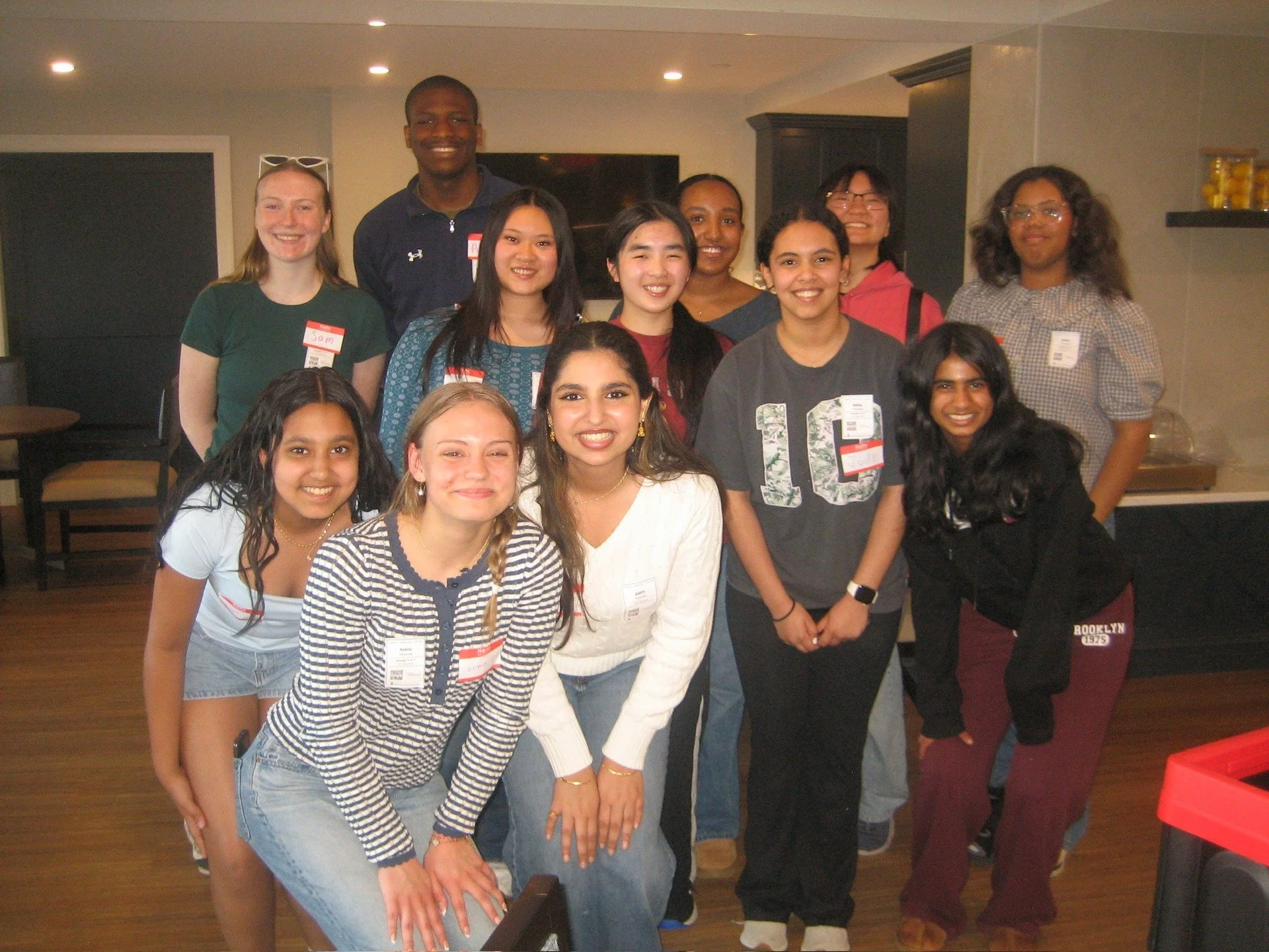 Thank you to all of our volunteers who joined us at the Virginian this past Monday! We had such a blast, and so did the residents:)!