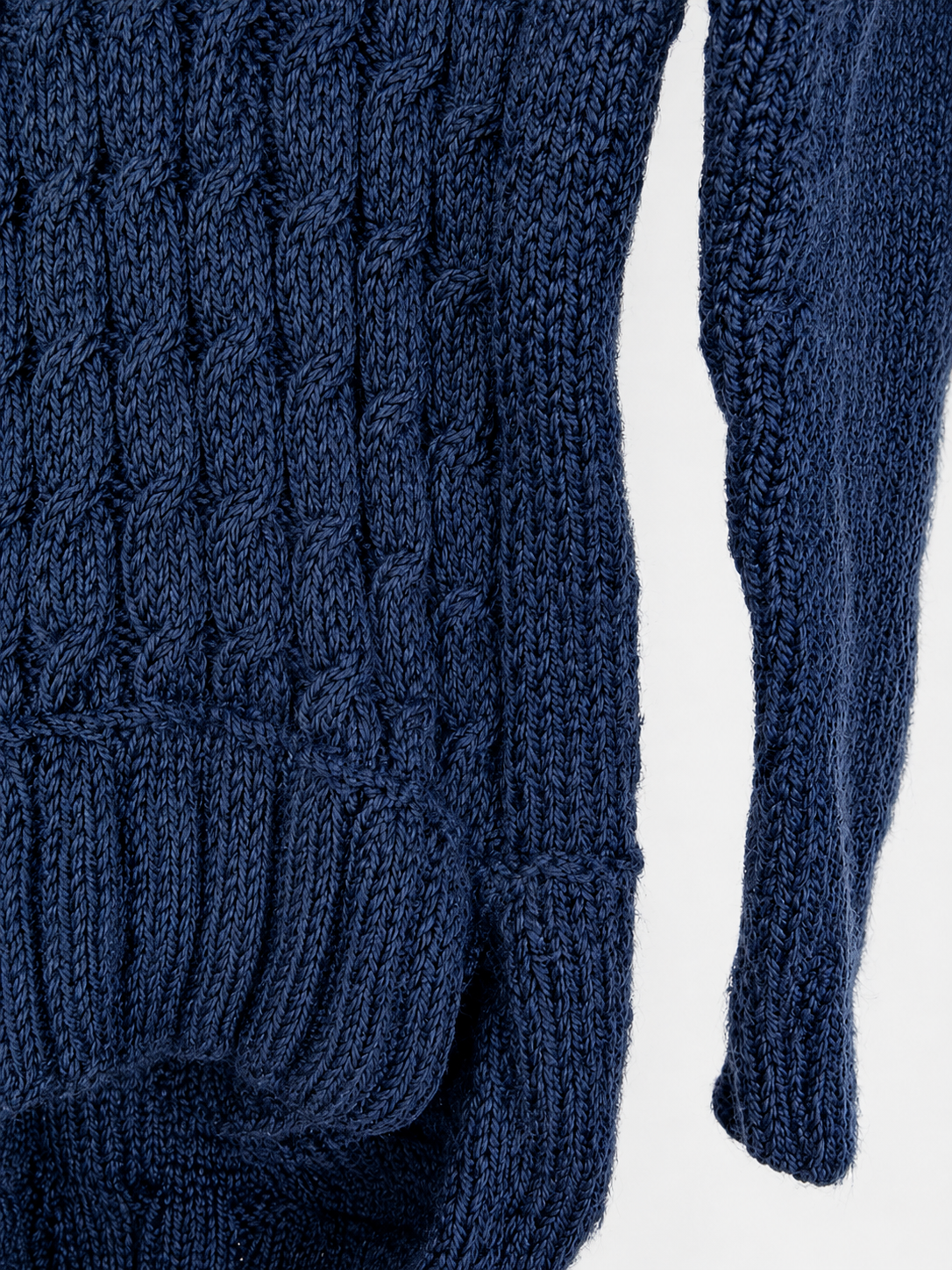 twosweater_detail.png