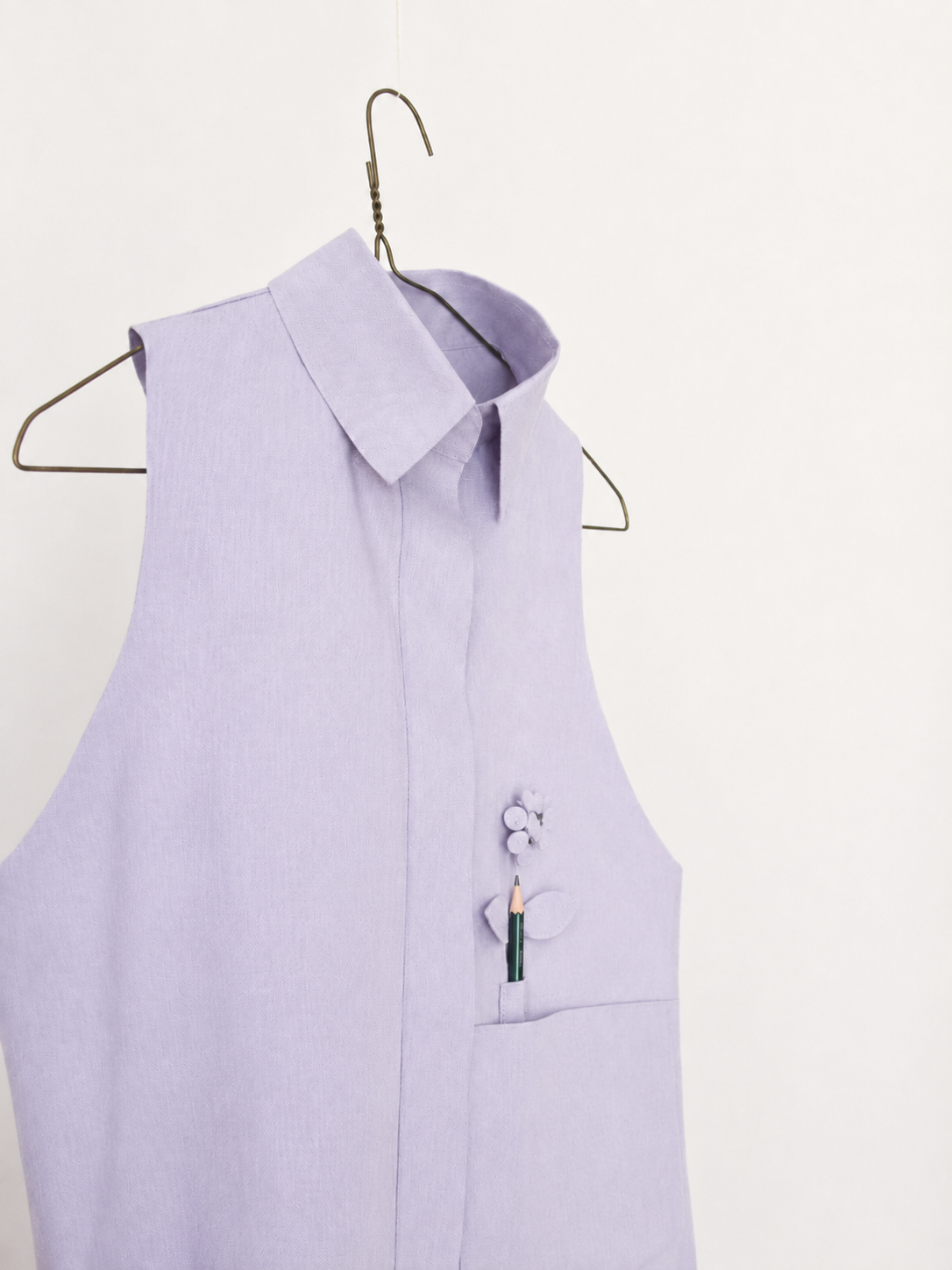 cutoutblouse_close.png