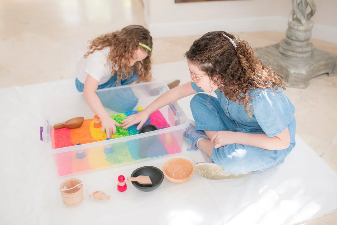 mothercould-sensory-bin-playful-by-design-playroom-organization