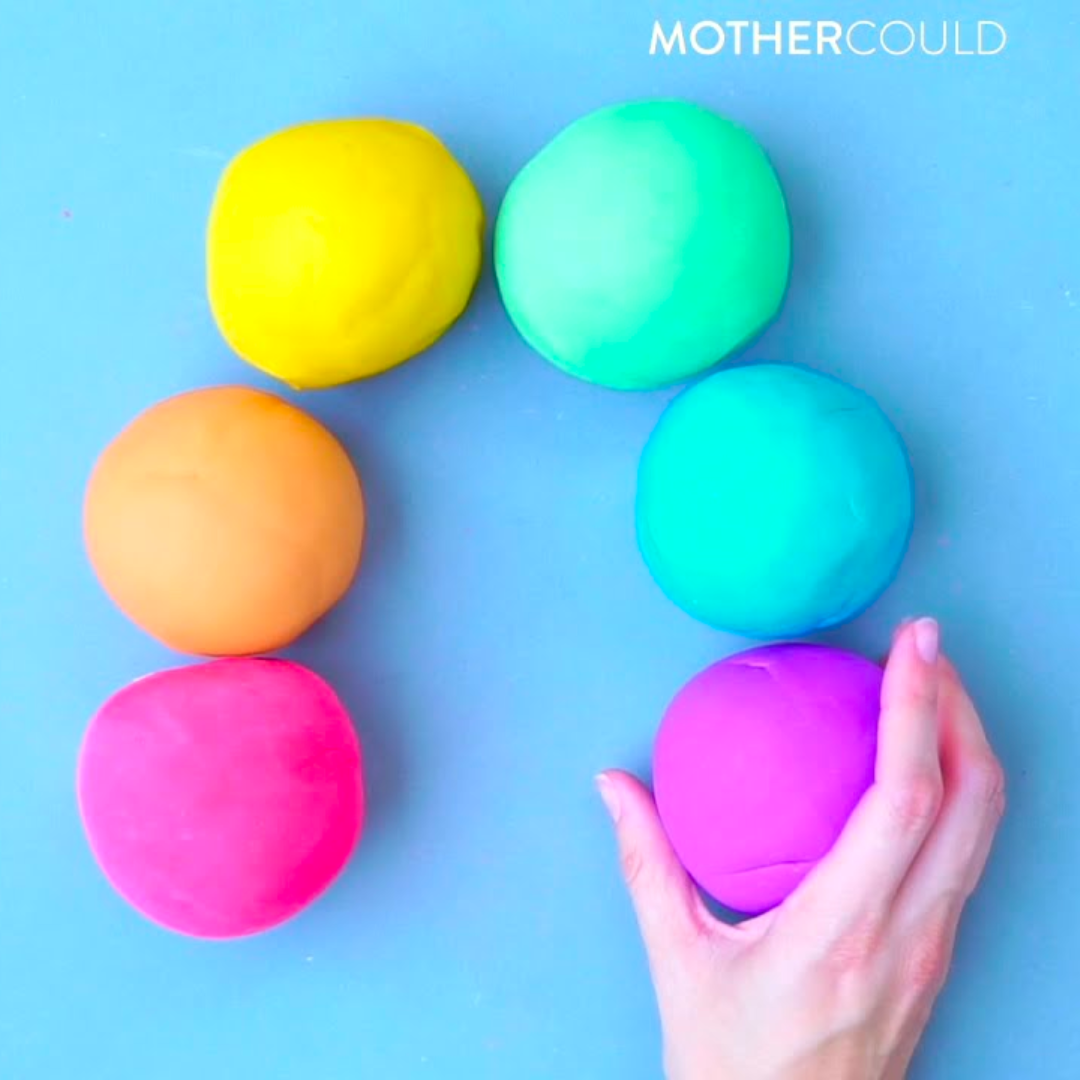 Playdough sensory play benefits for kids