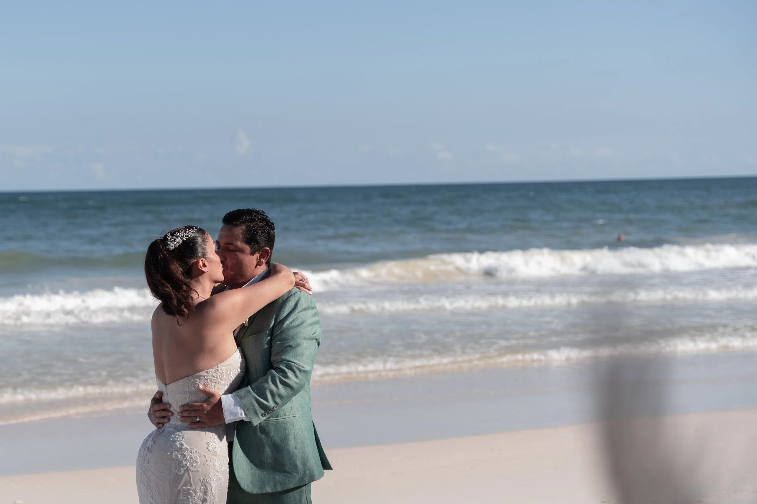 Destination wedding at Tulum, romantic & editorial couple's photoshoot