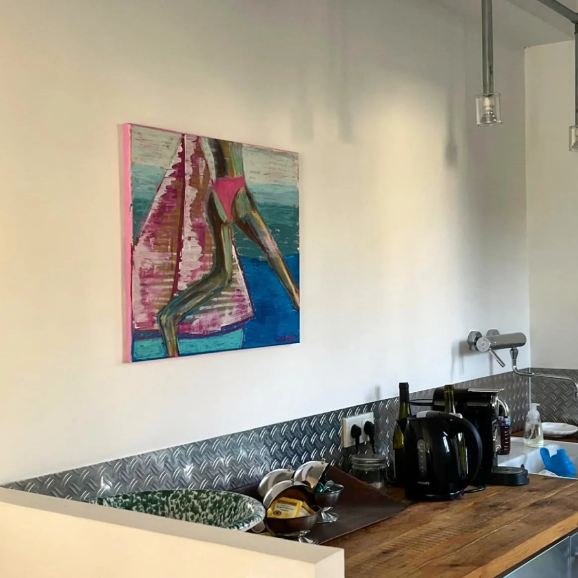 &bdquo;Summer Baby&ldquo; in its new home 🤭

#art #contemporaryart #artist